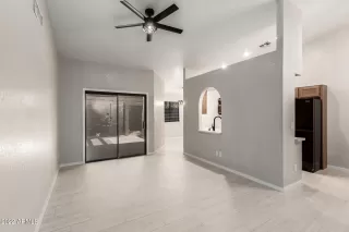 Photo #4: 6479669 Listing 