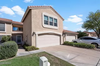 Photo #1: 6479702 Listing