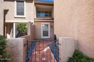 Photo #2: 6479702 Listing