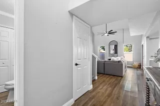 Photo #3: 6479702 Listing