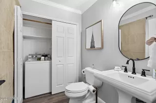 Photo #5: 6479702 Listing