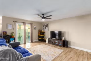 Photo #5: 6479709 Listing 