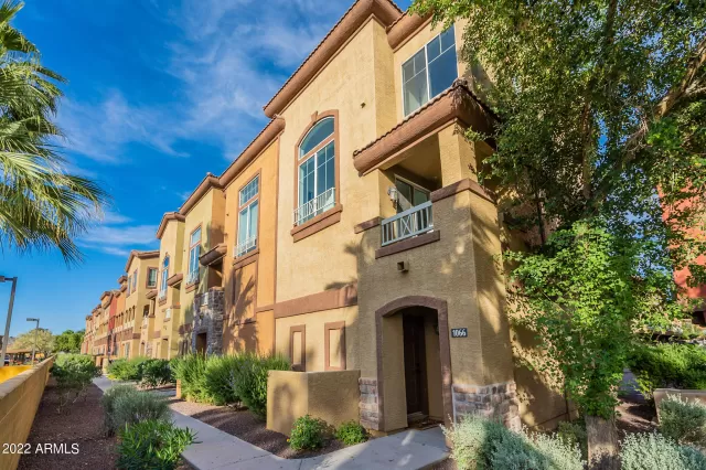 MLS: 6479740 Condo For Sale