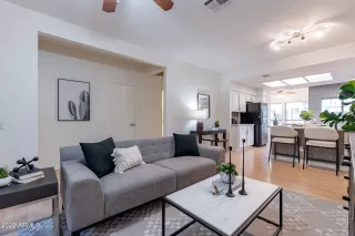 Photo #4: 6479784 Listing