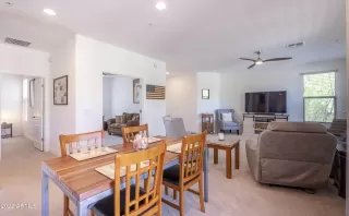 Photo #4: 6479910 Listing