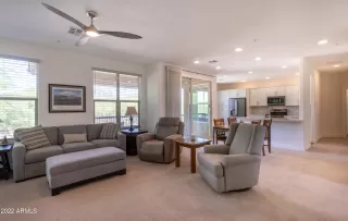 Photo #5: 6479910 Listing