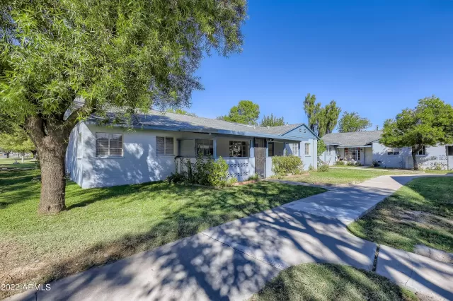 MLS: 6479962 Condo For Sale