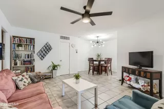 Photo #2: 6479962 Listing