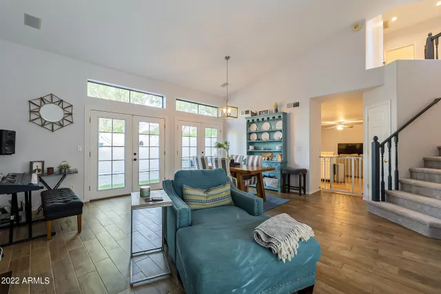 MLS: 6479998 Condo For Sale