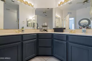 Photo #3: 6479998 Listing