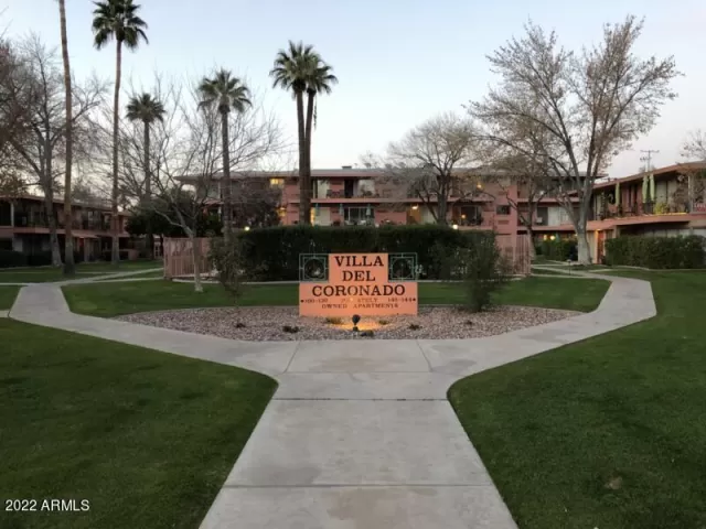 MLS: 6480163 Condo For Sale