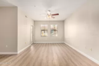 Photo #6: 6480231 Listing