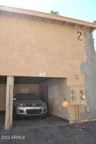 Photo #5: 6480250 Listing 