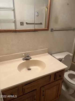 Photo #3: 6480387 Listing