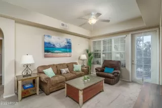 Photo #4: 6480410 Listing