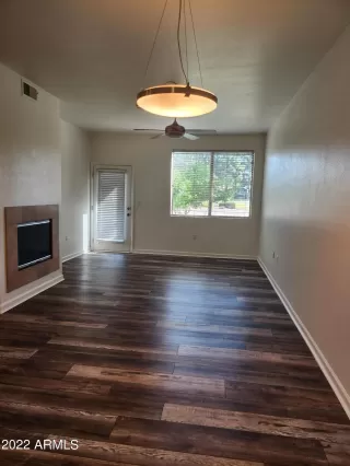 Photo #3: 6480467 Listing