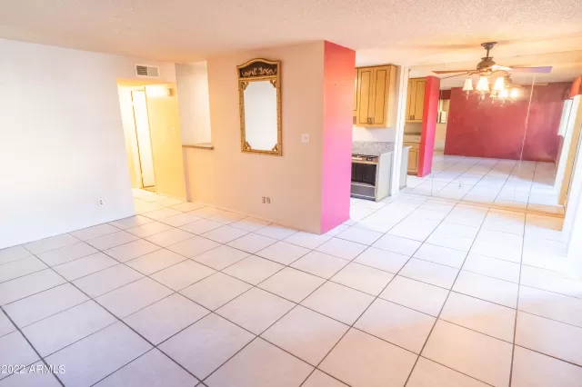 MLS: 6480506 Condo For Sale