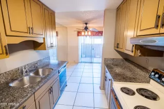 Photo #5: 6480506 Listing