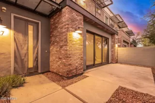 Photo #2: 6480519 Listing