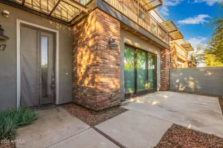 Photo #6: 6480519 Listing