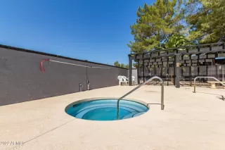 Photo #4: 6480596 Listing 