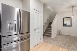 Photo #3: 6480602 Listing 