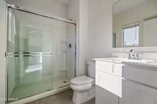 Photo #6: 6480635 Listing