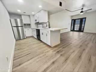 Photo #4: 6480688 Listing 