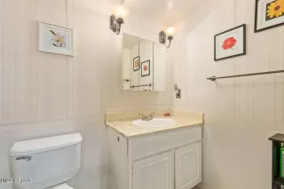 Photo #6: 6480711 Listing 