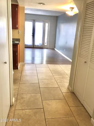 Photo #3: 6480728 Listing