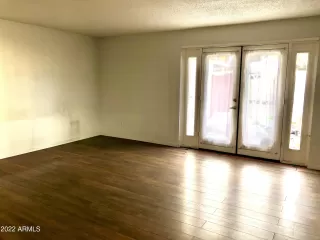 Photo #4: 6480728 Listing