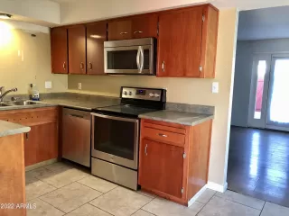 Photo #6: 6480728 Listing