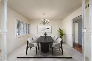 Photo #2: 6480766 Listing