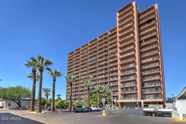 MLS: 6480953 Condo For Sale