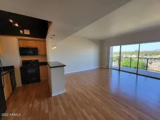 Photo #1: 6480953 Listing