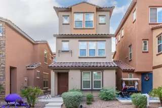 Photo #1: 6481046 Listing 