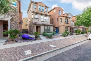 Photo #3: 6481046 Listing 