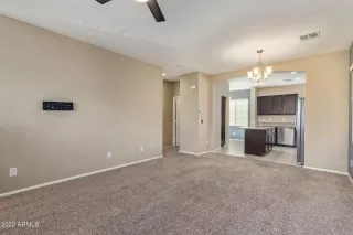 Photo #6: 6481046 Listing 