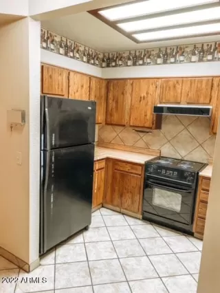 Photo #2: 6481072 Listing