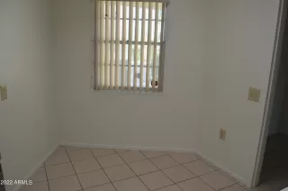 Photo #5: 6481286 Listing