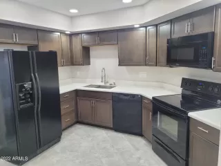 Photo #1: 6481311 Listing 