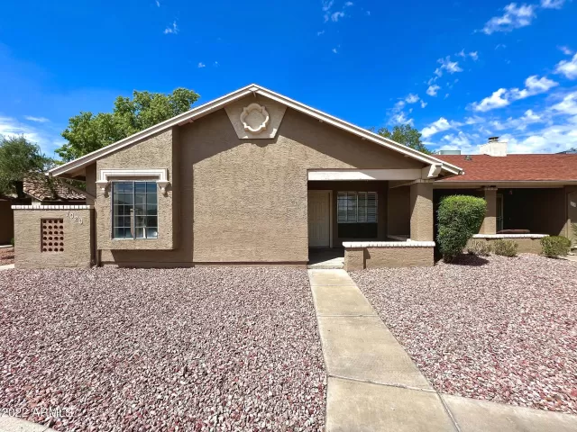 MLS: 6481342 Condo For Sale