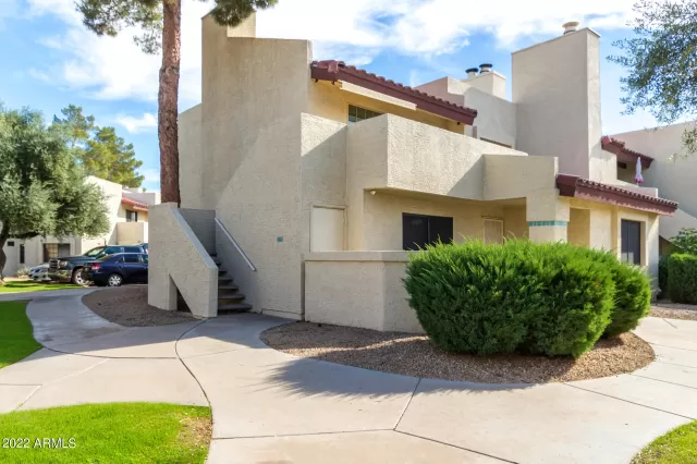 MLS: 6482101 Condo For Sale