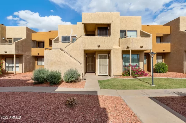 MLS: 6482126 Condo For Sale