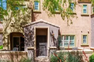 Photo #4: 6482133 Listing