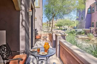 Photo #5: 6482133 Listing