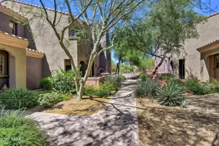 Photo #6: 6482133 Listing