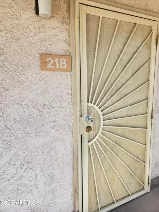 Photo #6: 6482180 Listing 