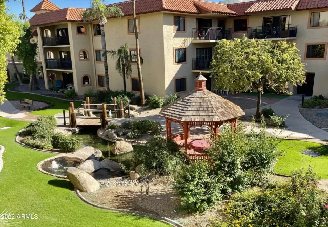 MLS: 6482210 Condo For Sale