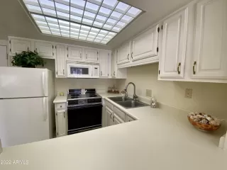 Photo #5: 6482210 Listing